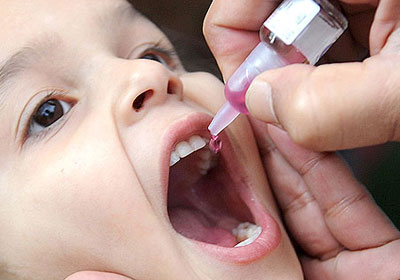 حملة للتطعيم ضد مرض شلل الاطفال