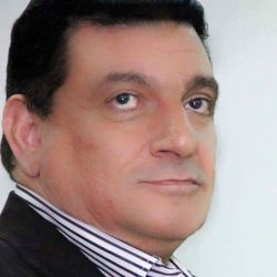 عن الاخلاق و القيم النبيلة للمجتمع .. اتحدث عن الاخلاق و القيم النبيلة للمجتمع .. اتحدث