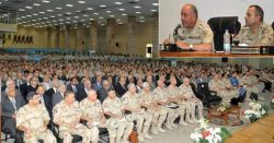 رئيس أركان حرب القوات المسلحة يناقش تطوير المنظومة التعليمية والتدريبية بالقوات المسلحة .