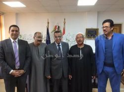 عاطف أبو النور نائب رئيس جامعة قناة السويس يستقبل وفد نقابة الفلاحين