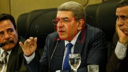 وزير المالية المصرى والإعلان عن عجز الموازنة بنهايه العام المالي
