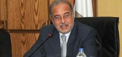 شريف إسماعيل رئيس مجلس الوزراء يجتمع مع وزير النقل