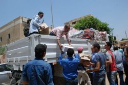 محافظة الجيزة: توزيع 400 بطانية و200 شنطة غذائية من جامعة الأزهر ومساعدات مادية.