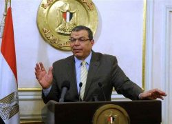 وزير القوى العاملة من “العاشر من رمضان”: نهاية 2017 بداية الخير لمصر