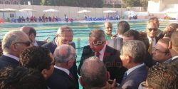 وزير الرياضة ومحافظ الإسكندرية يشيدان بمجمع السباحة بالاتحاد خلال افتتاحه