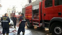 الدفع بـ 3 سيارات إطفاء لإخماد حريق قطار “أبو الشقوق”