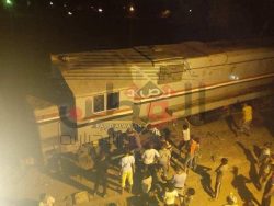 بالفيديو..خروج عجلات جرار قطار “قلين كفر الشيخ” عن القضبان  دون وقوع إصابات