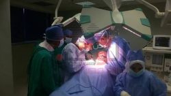 الدكتور سعد مكى: يشرف علي العمليات بنفسه وإجراء 13 عملية جراحية متنوعة بمستشفي المطرية المركزي