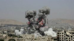 مقتل 11 مدنيا وعشرات المصابين عقب هجمات لقوات الرئيس السوري بعد هدوء عدة أشهر