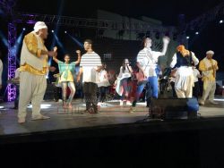 “فرقة اندر ايدج ” تشعل مسرح الهناجر في الافروصيني في ثاني أيام المهرجان