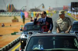 “الرئيس عبد الفتاح السيسي يتفقد إجراءات تفتيش الحرب لإحدى تشكيلات الجيش الثالث الميداني بالسويس”
