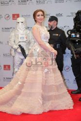 نسرين طافش تفوز بأجمل إطلالة بمهرجان دبي السينمائي