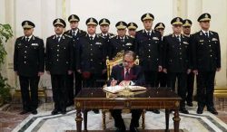 وزير الداخلية وأعضاء «الأعلى للشرطة» بقصر عابدين لشكر السيسي