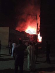 اندلاع حريق هائل جدا بعامود كهرباء عمومى بمنطقة شرق سموحة بالأسكندرية