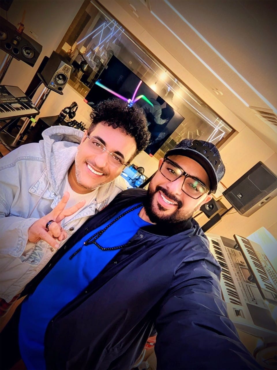 الشاعر محمد جمعة يتعاون مع محمد رحيم في أغنية جديدة بعنوان” سندريلا