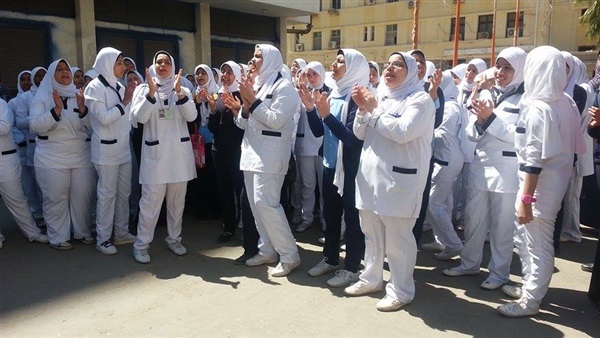 تظاهرات طلبة “تمريض الإسكندرية”ضد القرار 820