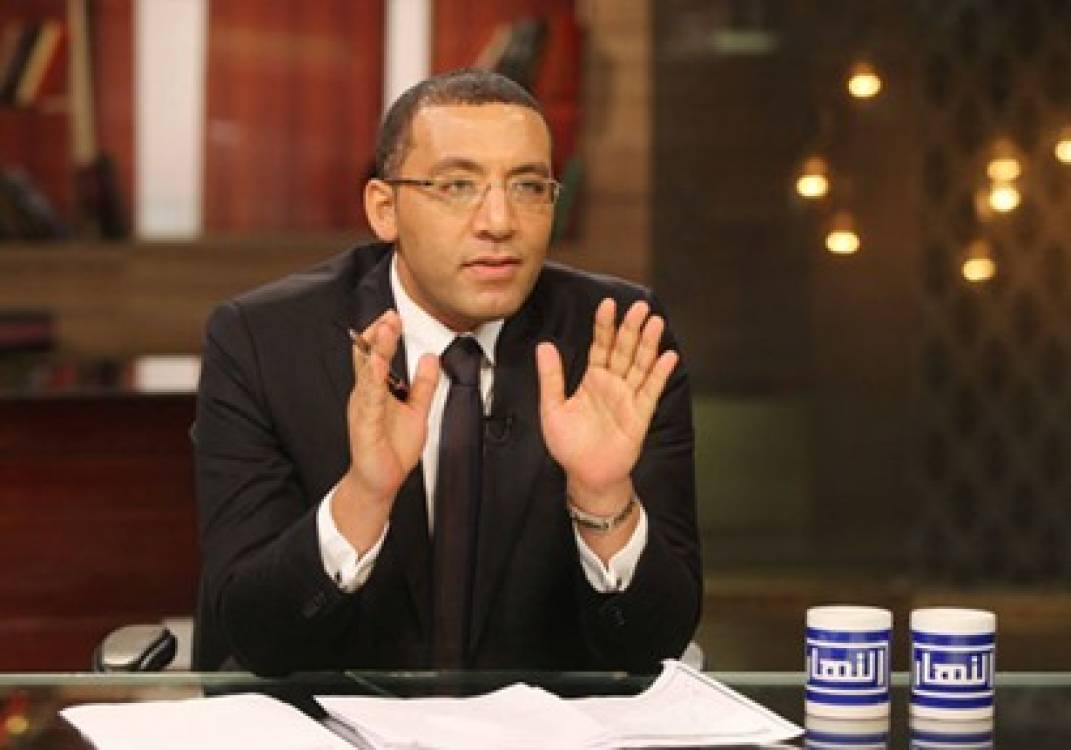فيديو| خالد صلاح عكاشة شتم الصحفيين بوقاحة في البرلمان